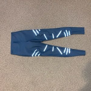 Alo yoga pants